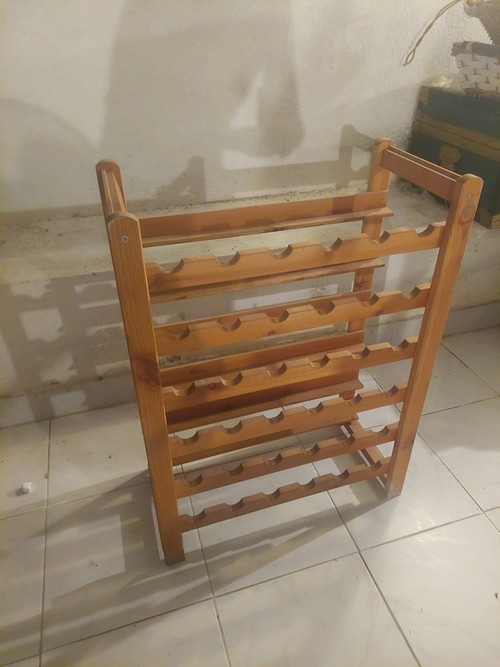 Cantinetta porta bottiglie in legno 36 posti 